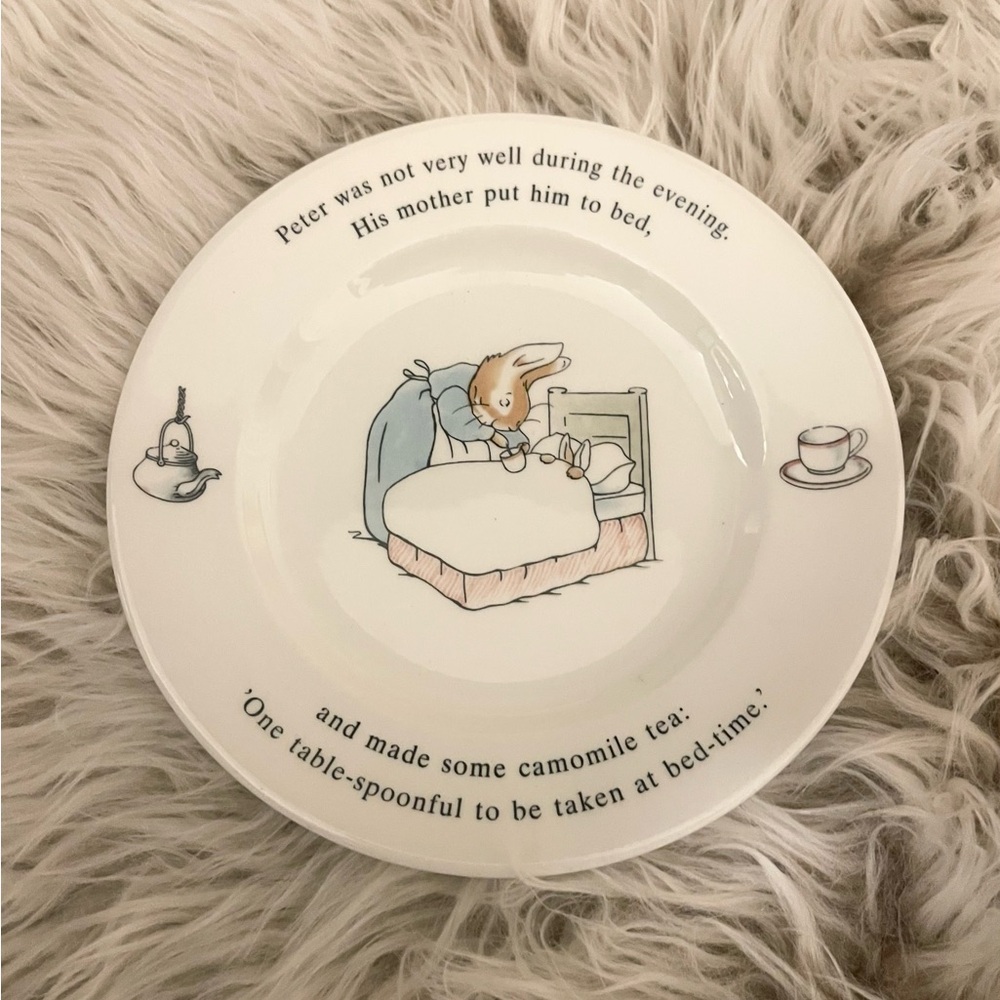 VTG, Wedgwood Peter Rabbit, Cake plate